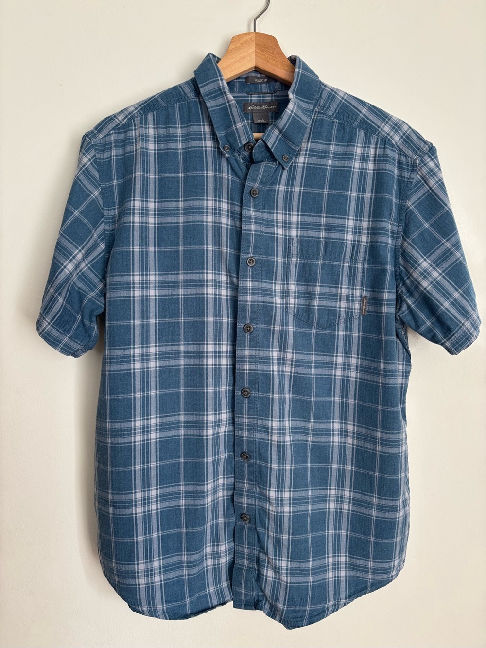 Eddie Bauer Men's L Cotton Woven Plaid Blue/White Short Sleeve Classic Fit Shirt